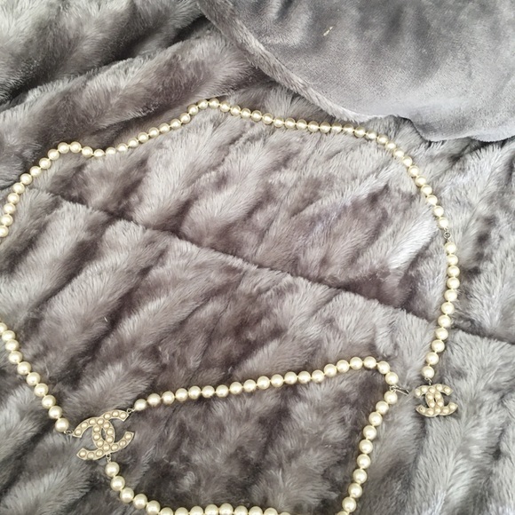 Chanel pearl belt. SOLD SOLD - Picture 7 of 8